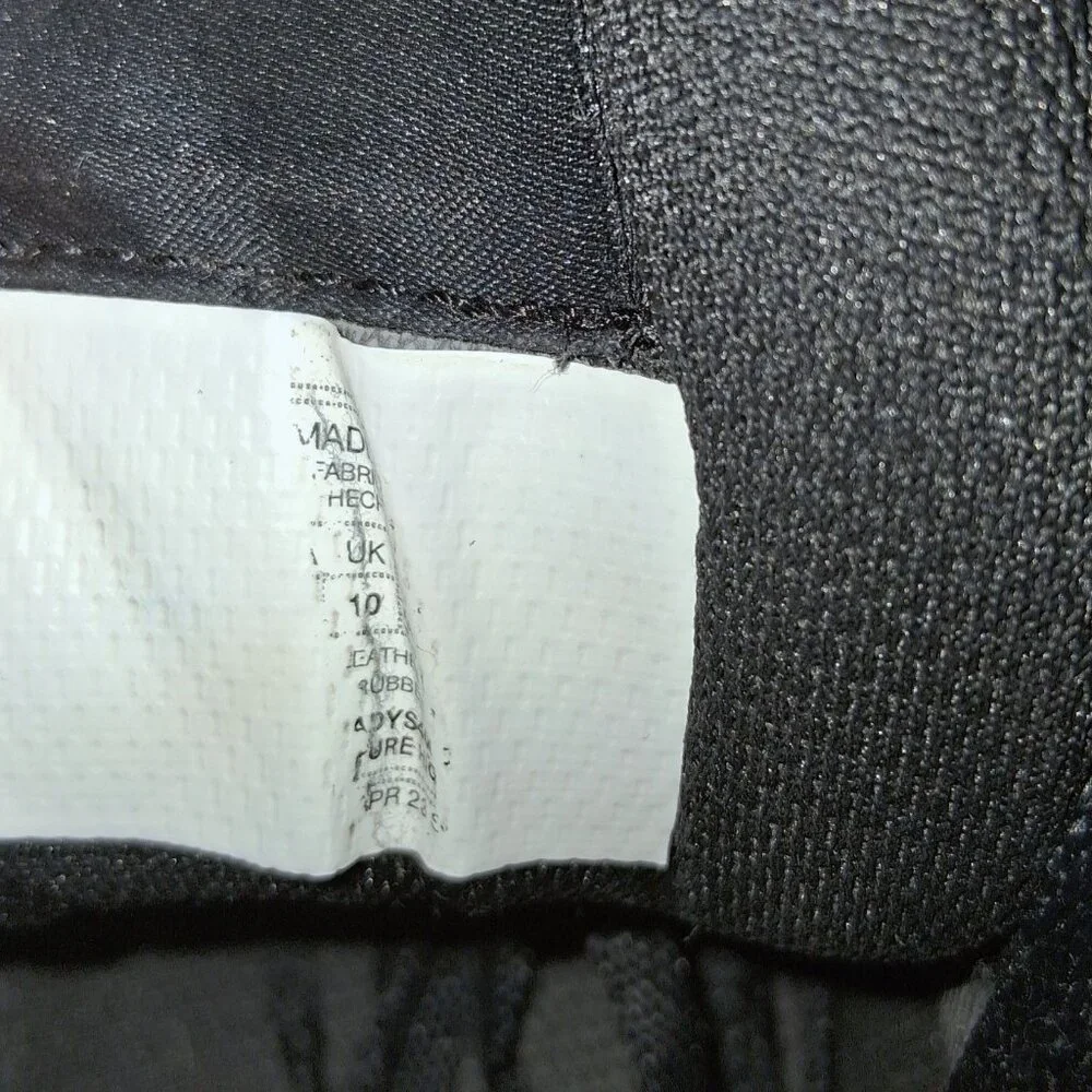 DC - Picture 9 of 10